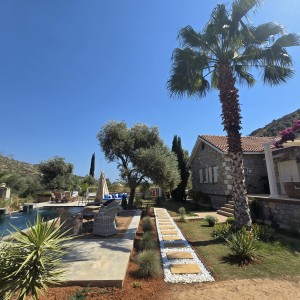 alt_1Bodrum Mazı Taş Ev | Sedef Koyu'nda Kiralık Villa ve Apart Odalar