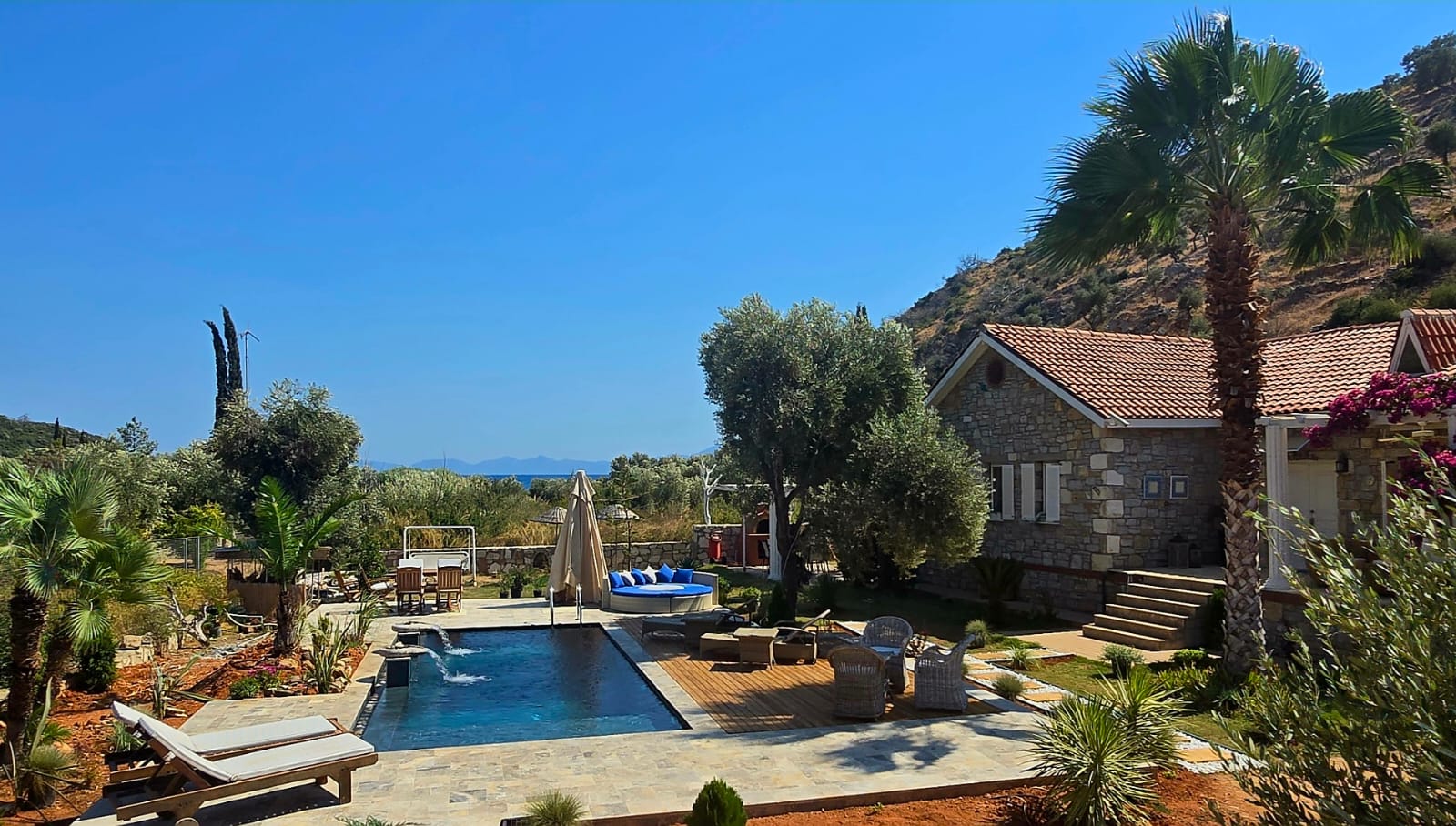 Ege’nin Serin Sırrı: Bir Taş Evde Uyanmanın 5 Benzersiz Deneyimi